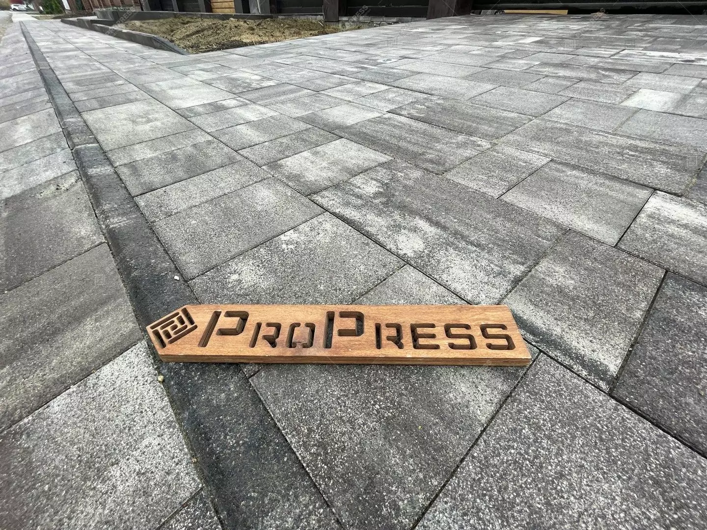 №455 фотография тротуарной плитки завода Пропресс в Тихорецку